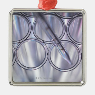 Pipet in testbuis metalen ornament