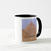 Piramide van Menkaure Mycerinus), Piramide van Mok (Voorkant rechts)