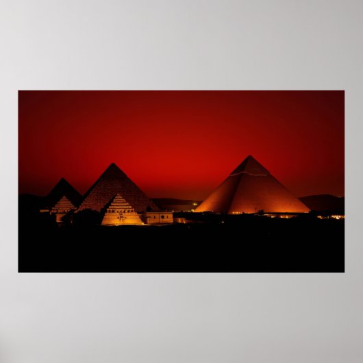 Piramides bij rode zonsondergang poster (Voorkant)