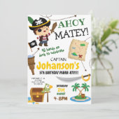 Pirate Ahoy Jongen Verjaardagsfeestuitnodiging Kaart (Staand voorkant)