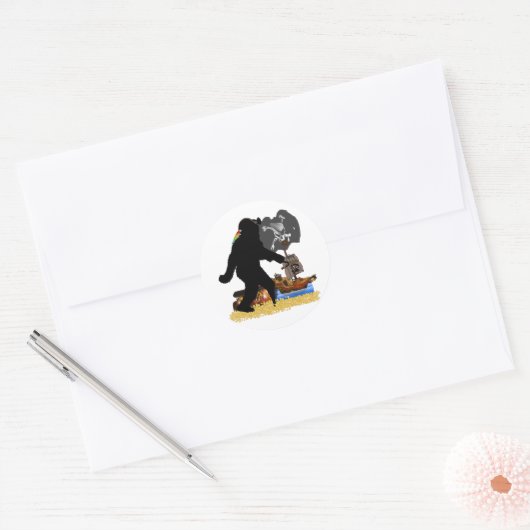 Pirate Captain Sasquatch Ronde Sticker (Envelop)