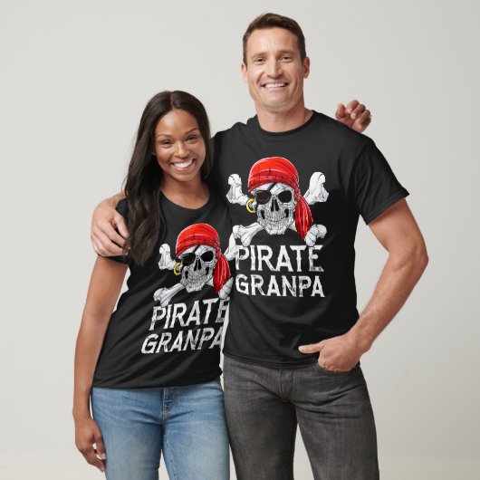 Pirate Grandpa T shirt Jolly Roger Flag Skull Cro (Unisex)