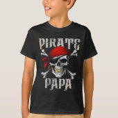 Pirate Papa Jolly Roger Vlag en schedelkruisbeende T-shirt (Voorkant)