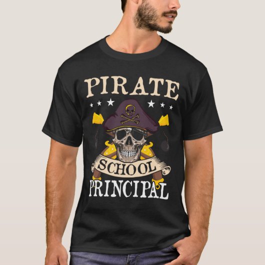 Pirate School Principal Party T-shirt (Voorkant)