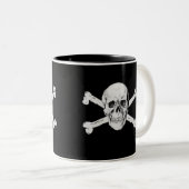 Pirate Skull en Crossbones Mok (Voorkant rechts)