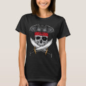 Pirate Skull en Swords T-shirt (Voorkant)