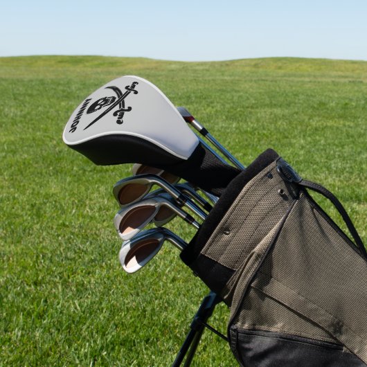 PIRATE SKULL N CROSSBONES AANGEPASTE GOLFCHAUFFEUR GOLFHEADCOVER (Insitu)