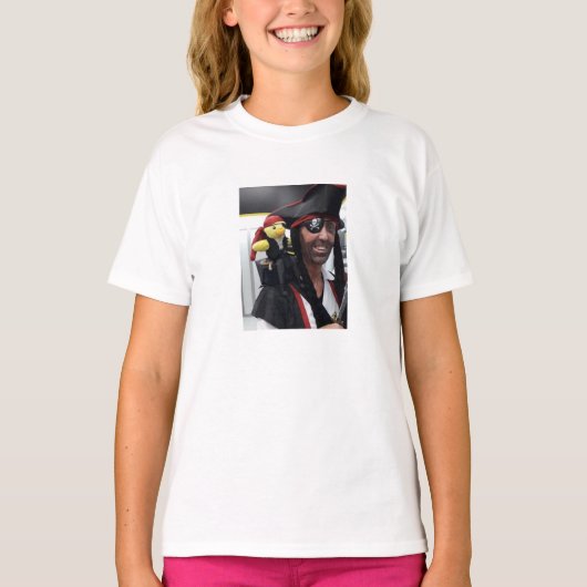 Piraten hebben geen parrots nodig T-Shirt (Voorkant)