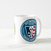 Pirateneskader Koffiemok (Voorkant rechts)