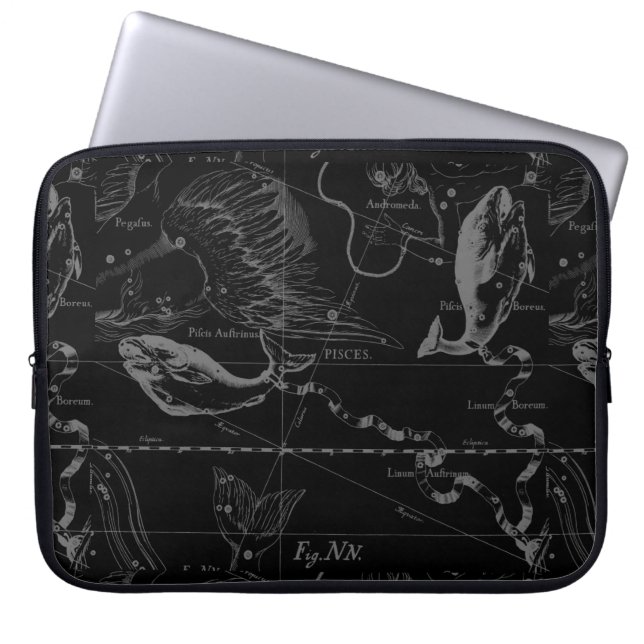Pisces Constellation Map Hevelius 1690 op Black Laptop Sleeve (Voorkant)