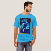 Pisces Zodiac Fish Swimming in Cosmic Waters T-shirt (Voorkant volledig)