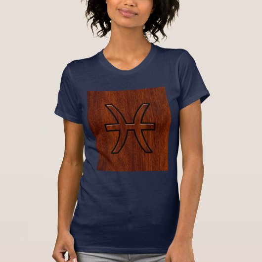 Pisces Zodiac Sign in Mahogany wood style T-shirt (Voorkant)