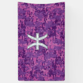 Pisces Zodiac Sign on Fuchsia Pink Digital Camo Spandoek (Verticaal)