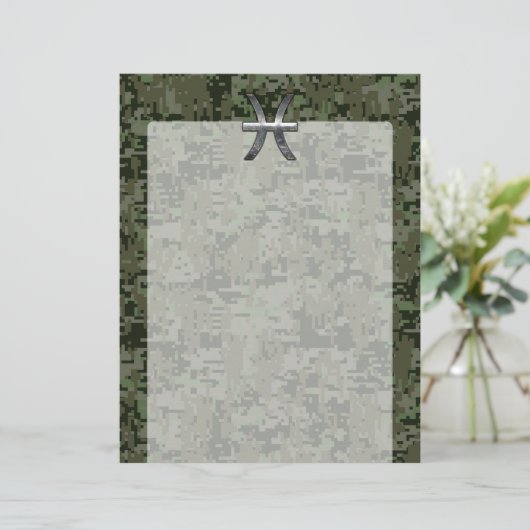 Pisces Zodiac Sign on Woodland Green Digital Camo (Staand voorkant)