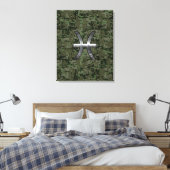 Pisces Zodiac Symbol Woodland Digital Camouflage Canvas Afdruk (Insitu (Slaapkamer))