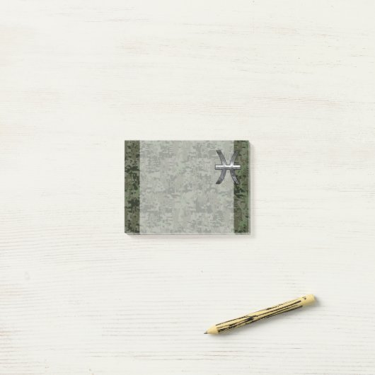 Pisces Zodiac Symbol Woodland Green Digital Camo Post-it® Notes (Op bureau)