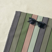 Pistachenoot Shell Groene Perzik Paarse Strepen Strandlaken (In situ)