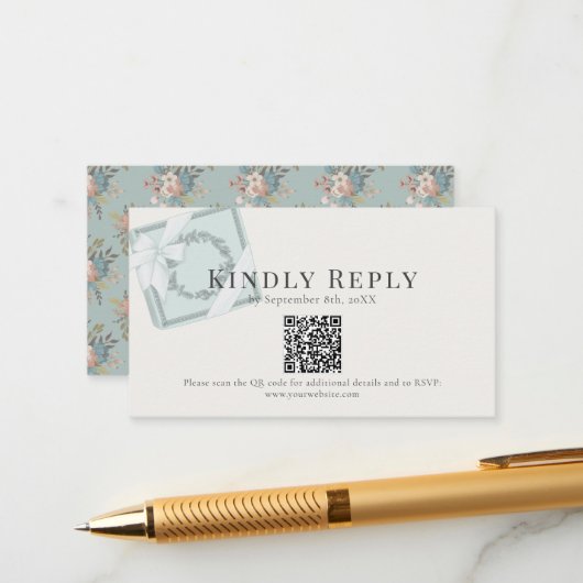 Pistachio Green Gift Box QR code RSVP Informatiekaartje (Voorkant / Achterkant in situ)