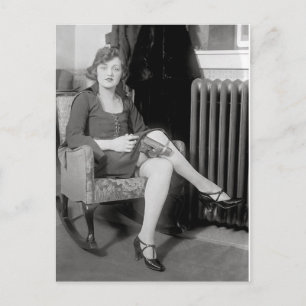 Pistol Verborgen in Garter, 1922 Briefkaart