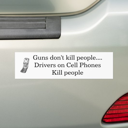 Pistolen doden geen mensen bumpersticker (Op auto)