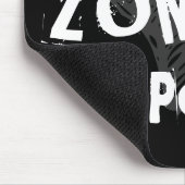 Pistolen doden geen mensen, ZOMBIES doden mensen Muismat (Hoek)