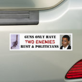 pistolen hebben maar twee vijanden en twee vijande bumpersticker (Op auto)