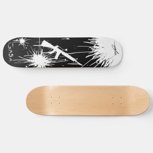 pistolen met scheurzwart skateboard (Horizontaal)