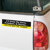 Pistolen, vrijheid en geld Zazzle Bumpersticker Si (Op Truck)