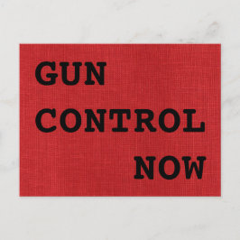 Pistool Control Now op rode linnen textuur foto Briefkaart