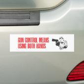 Pistool: met beide handen bumpersticker (Op auto)