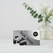 Pistool Shop Metalen Achtergrond Visitekaartje (Staand voorkant)