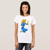 Pistool-toting Pin-up Cowgirl Thunder_Cove T-shirt (Voorkant volledig)