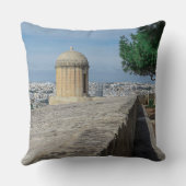 Pistool turret op de oude muren in Valletta, Malta Kussen (Achterkant)