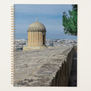 Pistool turret op de oude muren in Valletta, Malta Planner