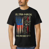 Pistool USA Flag Patriots Ultra MAGA en Prouwe T-shirt (Voorkant)