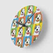 Pit Bull Cartoon Pop-Art Ronde Klok (Hoek)