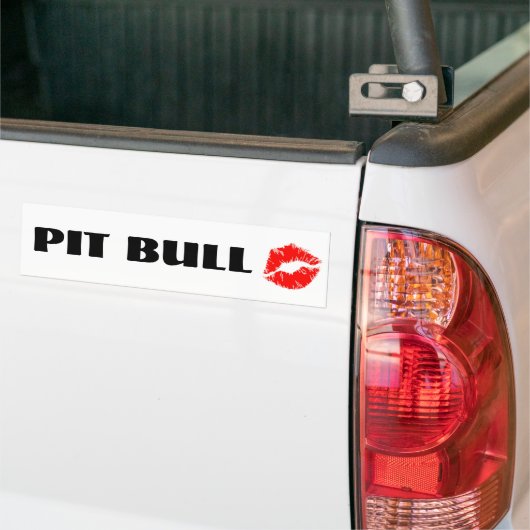 Pit Bull met Lipstick - HET ORIGINELE Bumpersticker (Op Truck)