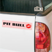 Pit Bull met Lipstick - HET ORIGINELE Bumpersticker (Op Truck)