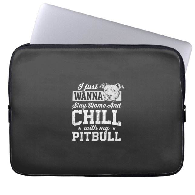 Pitbull Blijf Thuis En Ontspan Design Laptop Sleeve (Voorkant)