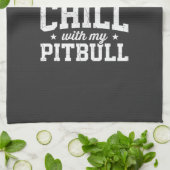 Pitbull Blijf Thuis En Ontspan Design Theedoek (Gevouwen)