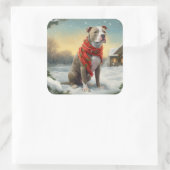 Pitbull-hond in de sneeuw met Kerstmis Vierkante Sticker (Tas)