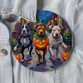 Pitbull-honden die langs de deuren gaan met Hallow Ronde Button 6,0 Cm (In situ)