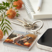 Pitbull Pup Herfst Plezier Pompoen Sleutelhanger (Voorkant Rechts)