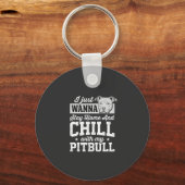 Pitbull Stay Home And Chill Design Sleutelhanger (Voorkant)