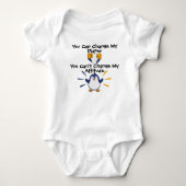 Pittige pinguïn met attitude baby body romper (Voorkant)