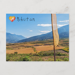 Pittoresk agrarisch landschap in landelijk Bhutan Briefkaart