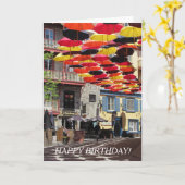 Pittoreske kleurrijke paraplu's en unieke boodscha kaart (Gele Bloem)