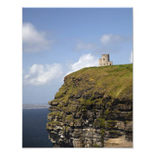 Pittoreske kliffen van Moher en O'Brien's Tower. Foto Afdruk