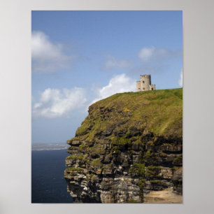 Pittoreske kliffen van Moher en O'Brien's Tower. Poster
