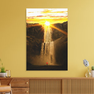 Pittoreske Natuur - waterval tijdens zonsondergang Canvas Afdruk